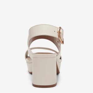 NWT Aerosoles Camera Eggnog sandal platform 9.5